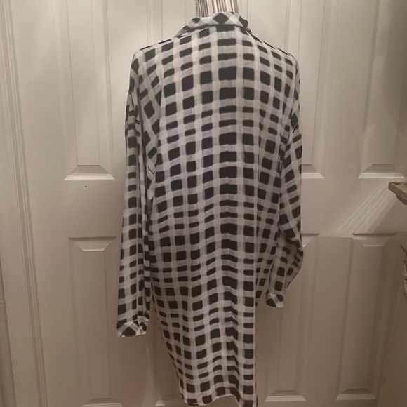 a.n.a a new approach ladies blouse - Picture 5 of 6